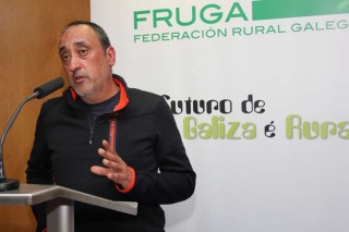 A Fruga esíxelle á Xunta axudas para os viticultores do Ribeiro afectados pola saraiba
