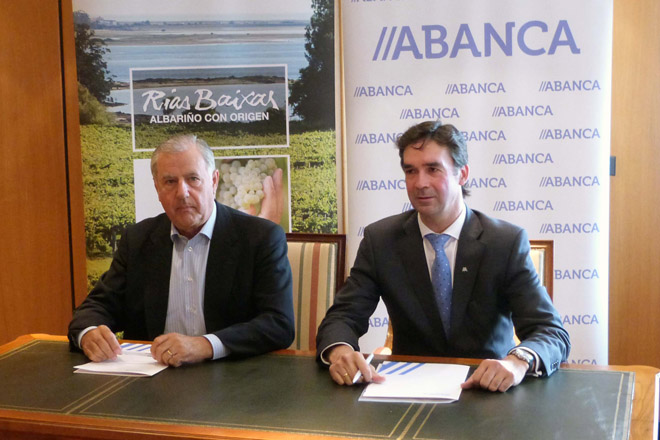 Rías Baixas firma un convenio con Abanca para cumprir os prazos de pagamento da uva