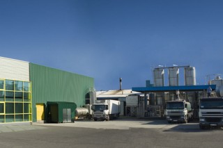 Dairylac e o Grupo TGT dispútanse a compra de Lácteos Pérez Olveira