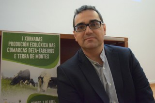 “En España e en Europa falta produción de leite ecolóxico”
