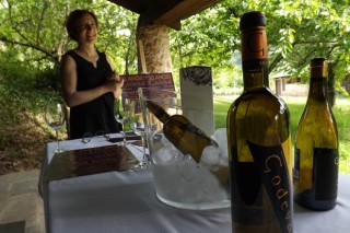 Elaboración de viños criomacerados: dúas experiencias en Galicia