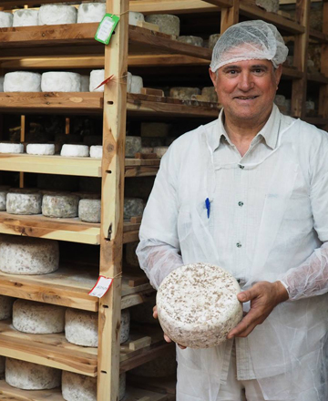 “Las queserías gallegas deberían apostar por productos de más valor añadido”