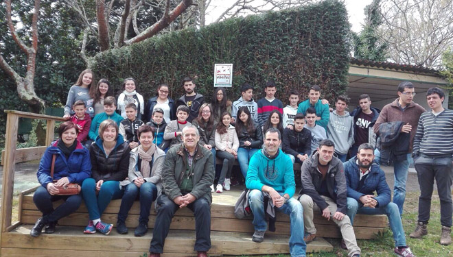 Escolares de Cervantes participan nas Xornadas de Apicultura da Deputación de Lugo