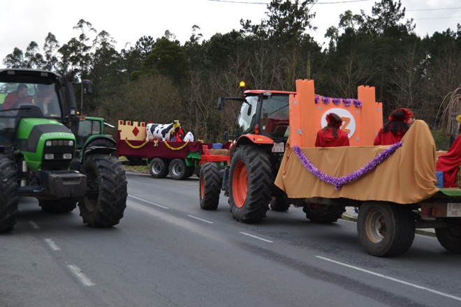 O Nadal de Mazaricos pecha cunha Gran Tractorada de Reis