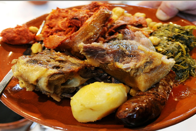 La comarca de Sarria celebra el día 27 el X Cocido del Porco Celta