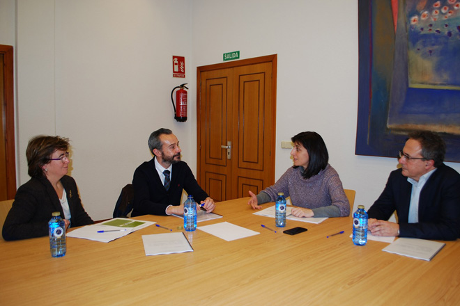 La Xunta anuncia que reforzará su colaboración con los ingenieros agrónomos gallegos