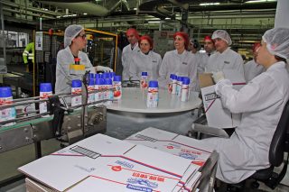 Nestlé prevé aumentar este ano nun 17% a súa produción de derivados lácteos en Galicia