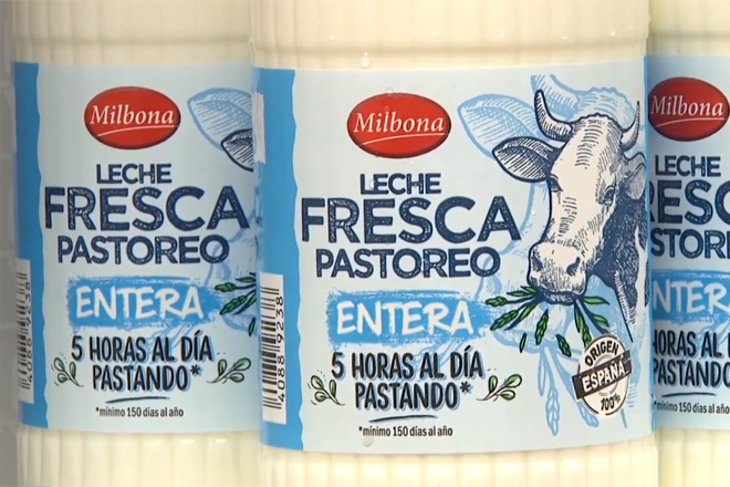 Lidl prevé que as vendas do seu leite fresco de pastoreo suban até un 30%