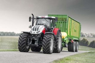 Farming Agrícola  reintroduce  Steyr, marca  austriaca de tractores, en España