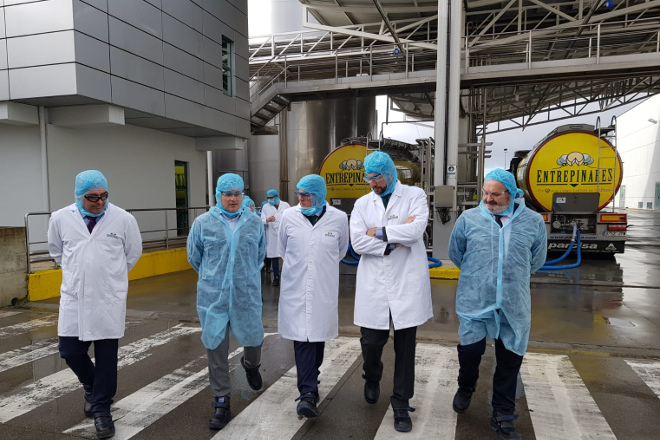 Entrepinares prevé duplicar a súa produción de queixo na planta de Vilalba