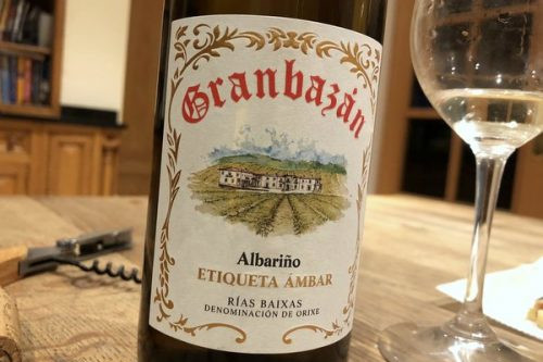 Un albariño de Rías Baixas elixido o mellor viño branco do mundo