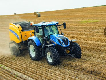 Os retrasos na fabricación de tractores poñen en risco o cobro de axudas para maquinaria