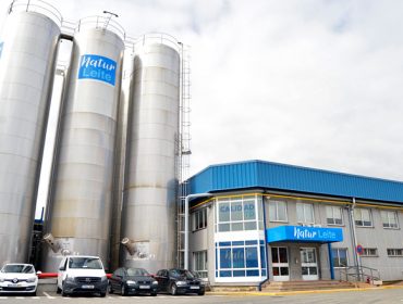 Unións asegura que Lactalis e Naturleite comprométense a manter o prezo do leite no próximo contrato