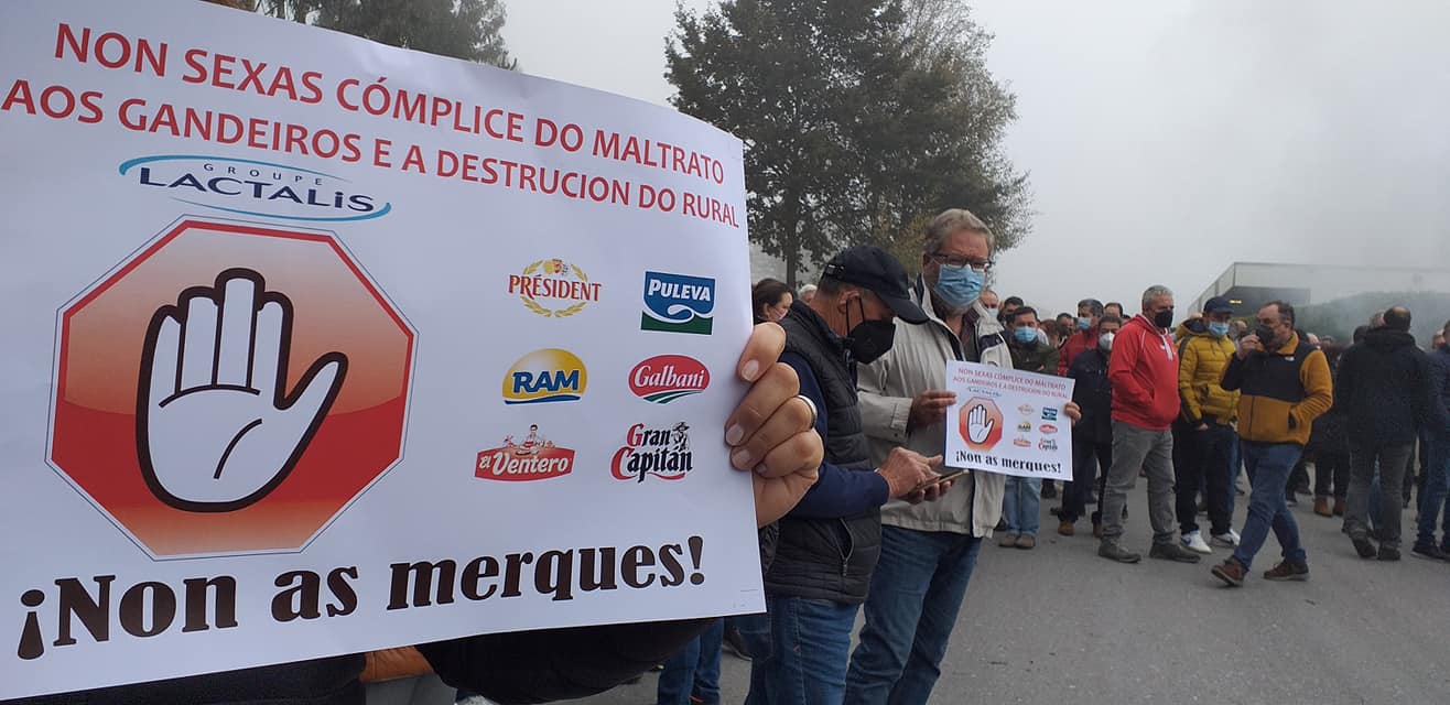 Unións anuncia que los supermercados gallegos retirarán la marca Larsa y las de Lactalis este viernes y sábado