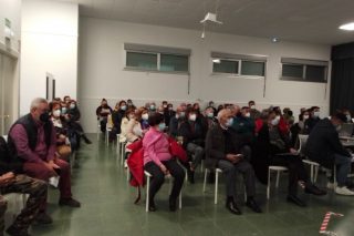 A Xunta informa aos veciños do concello pontevedrés das Neves para crear unha aldea modelo