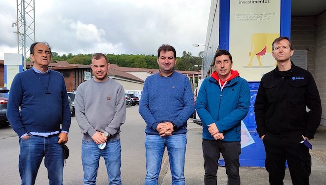Visita alcaldes Asturias á Central Agropecuaria de Galicia Abanca