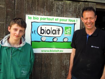 EARL Beafour Holstein, unha granxa francesa 100% autosuficiente e que transforma o seu leite