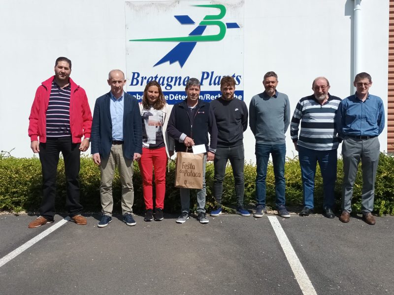 Intercambio de experiencias entre produtores de pataca de Coristanco e da Bretaña francesa