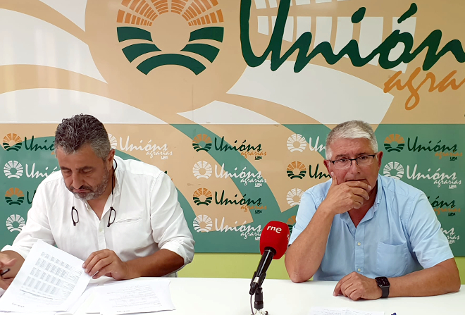 Félix Porto e José Ramón González, durante a rolda de prensa este venres na sede de UUAA en Lugo