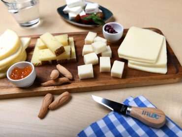 O queixo de orixe nacional reivindica os seus valores nutricionais e gastronómicos coa campaña “Quesea”, impulsada por InLac