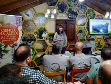 Os bosques centraron a primeira xornada de Ciencia na aldea, en Negueira de Muñiz