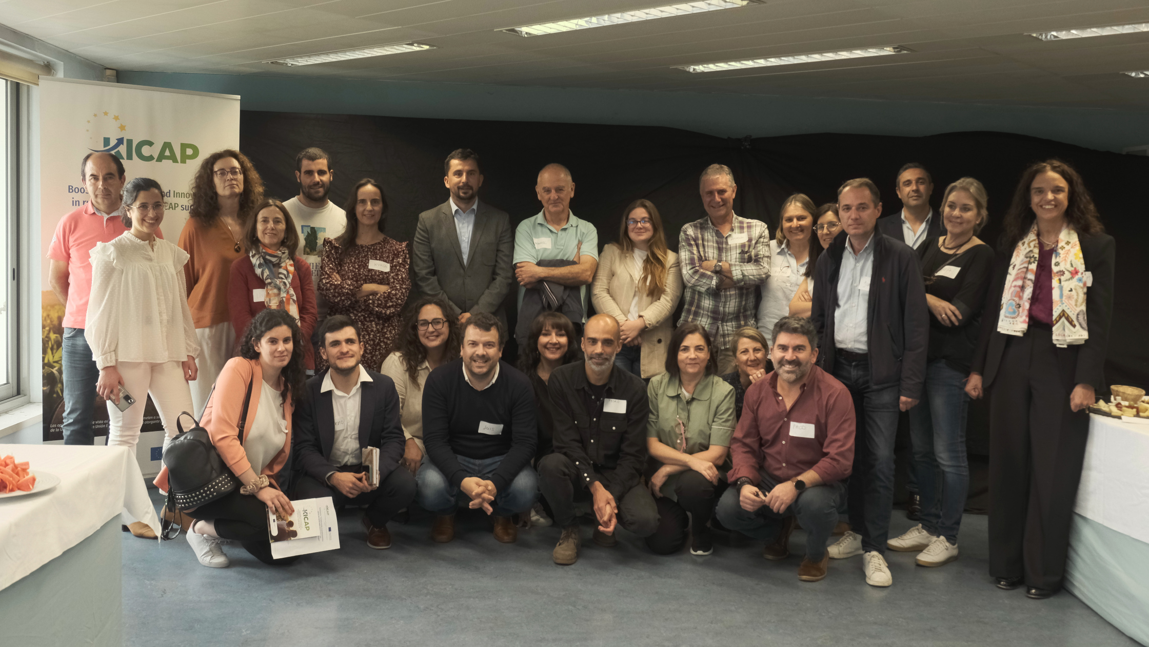 Algunos de los participantes en el seminario transfronterizo organizado en Valença por el proyeto KICAP