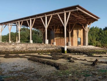 Dúas vivendas, un estaleiro e unha peza para a Catedral de Santiago, premios de Arquitectura en madeira Cesuga – Pino de Galicia