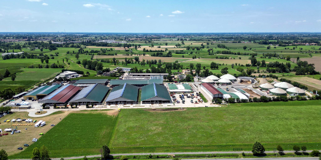 CARIONI (Lombardía) instalacións granxa