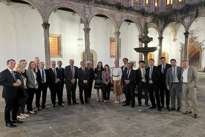 Reunión das asociacións do cooperativismo de crédito mundial en Santiago coa Caixa Rural Galega de anfritioa