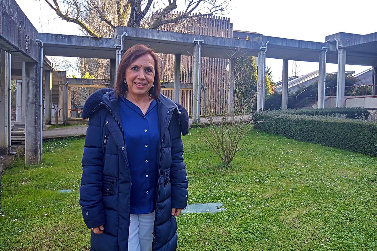 Esperanza Álvarez, ás portas da Escola Politécnica Superior de Enxeñería do Campus de Lugo
